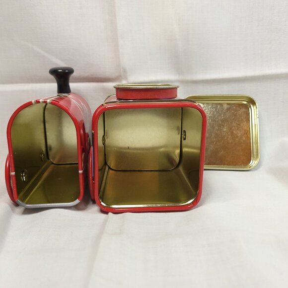 Pair of Vintage Coca-Cola Tin Train Engines - Picture 7 of 15